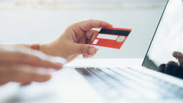 Opgelet voor oplichting door valse bankmedewerkers 