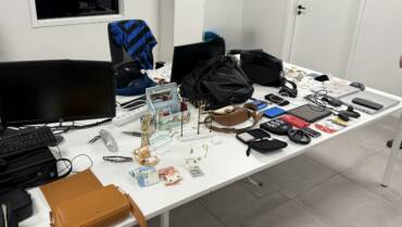 Twee verdachten aangehouden na heterdaad inbraak in Waregem