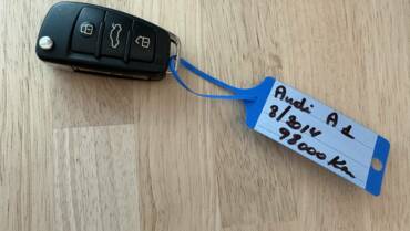 ME 13493/2026 – Autosleutel Audi A1 – Gevonden in Beukenhofstraat Vichte